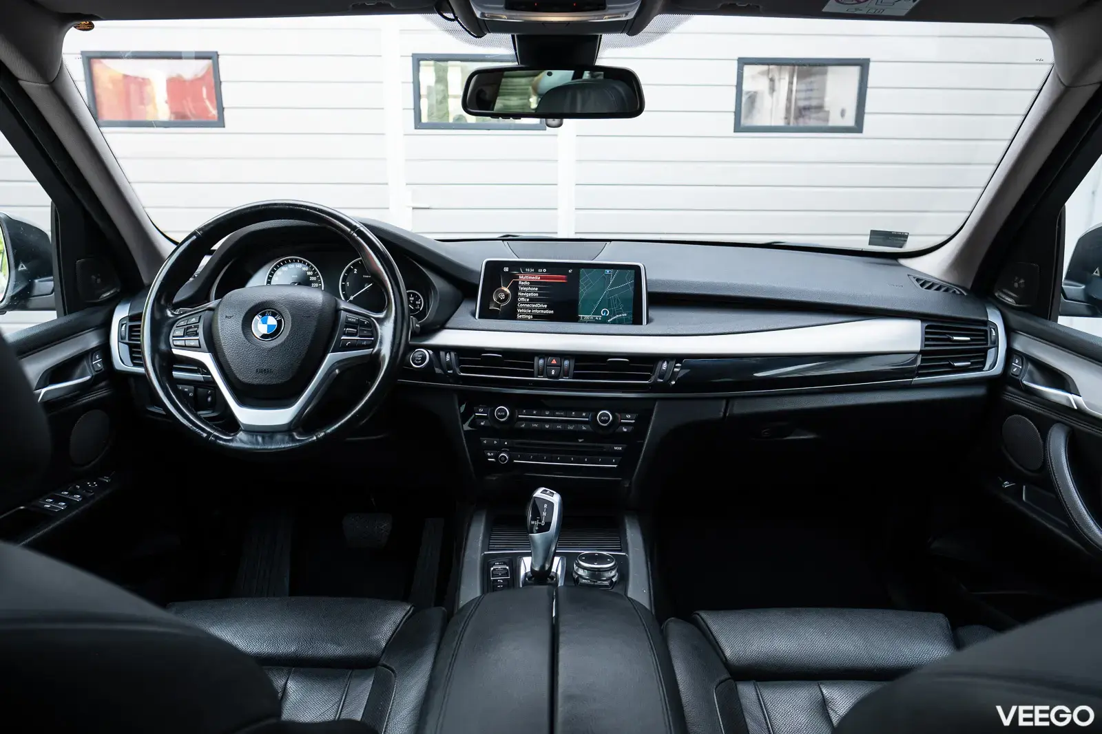 BMW X5 230kW