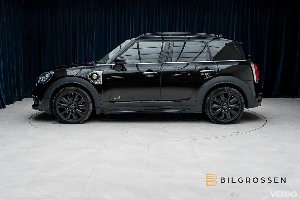 Mini Countryman Cooper SE ALL4 Excitement Pano H/K HUD Adp Fart B-Kam 165kW