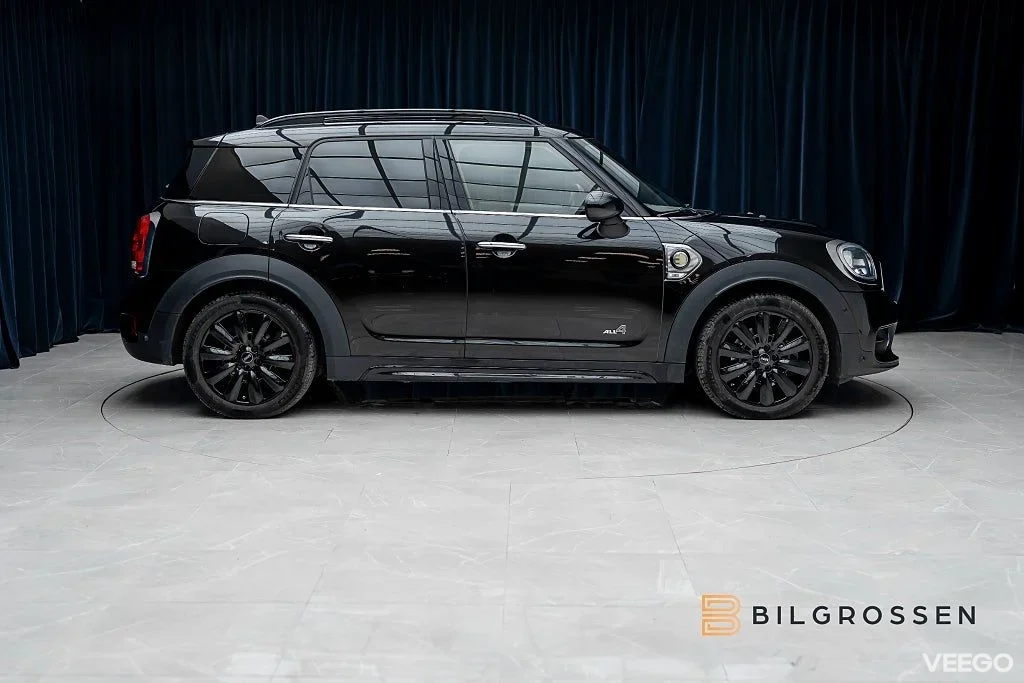 Mini Countryman Cooper SE ALL4 Excitement Pano H/K HUD Adp Fart B-Kam 165kW