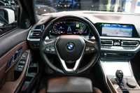 BMW 320 2.0 140kW thumbnail