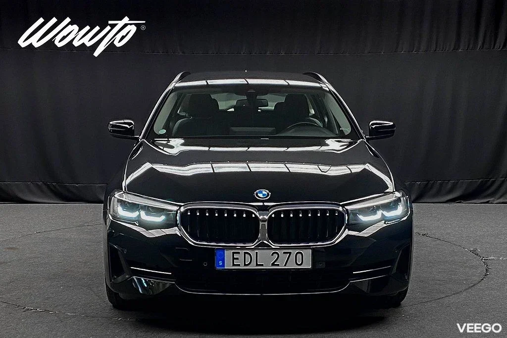 BMW 520 i Touring 184HK /Navi /Värmare /Backkamera /4.95% 135kW