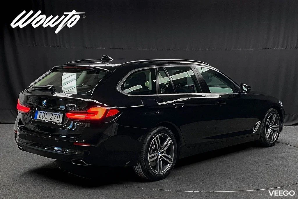 BMW 520 i Touring 184HK /Navi /Värmare /Backkamera /4.95% 135kW
