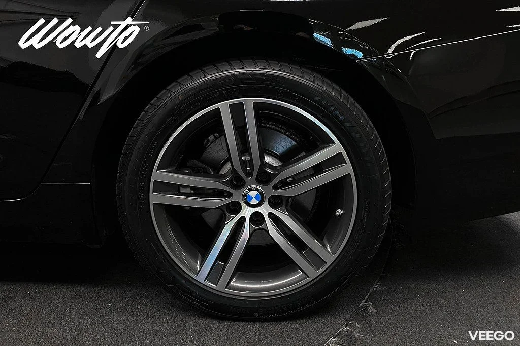 BMW 520 i Touring 184HK /Navi /Värmare /Backkamera /4.95% 135kW