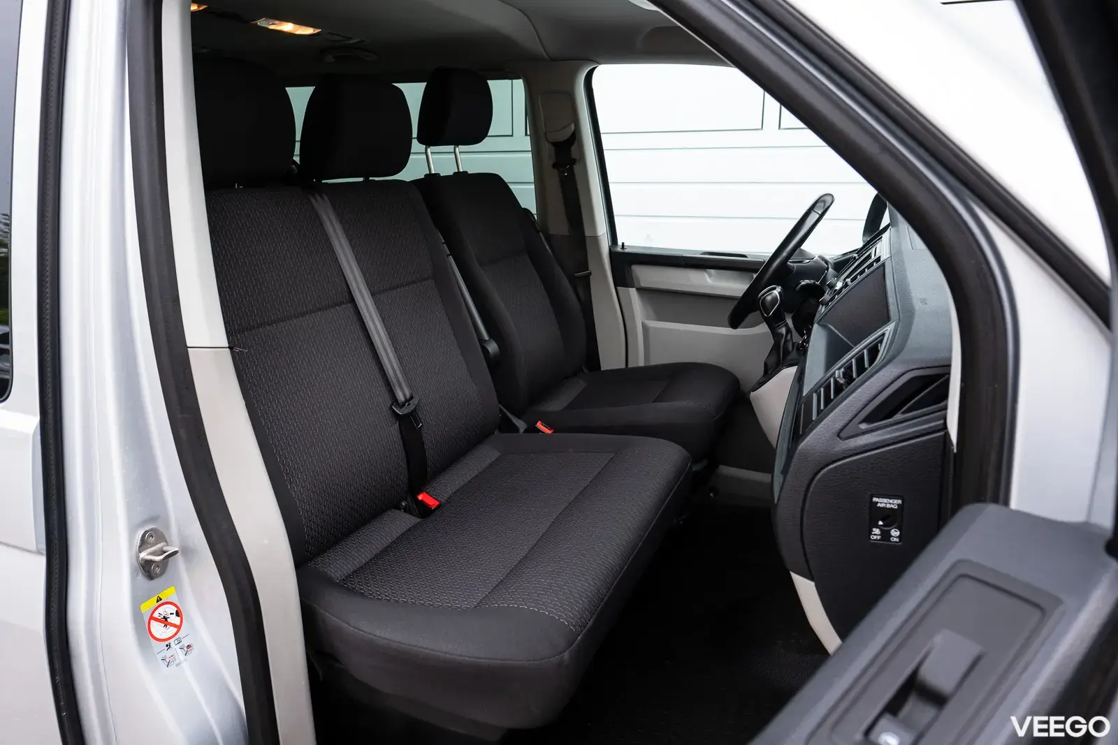 Volkswagen Caravelle 110kW