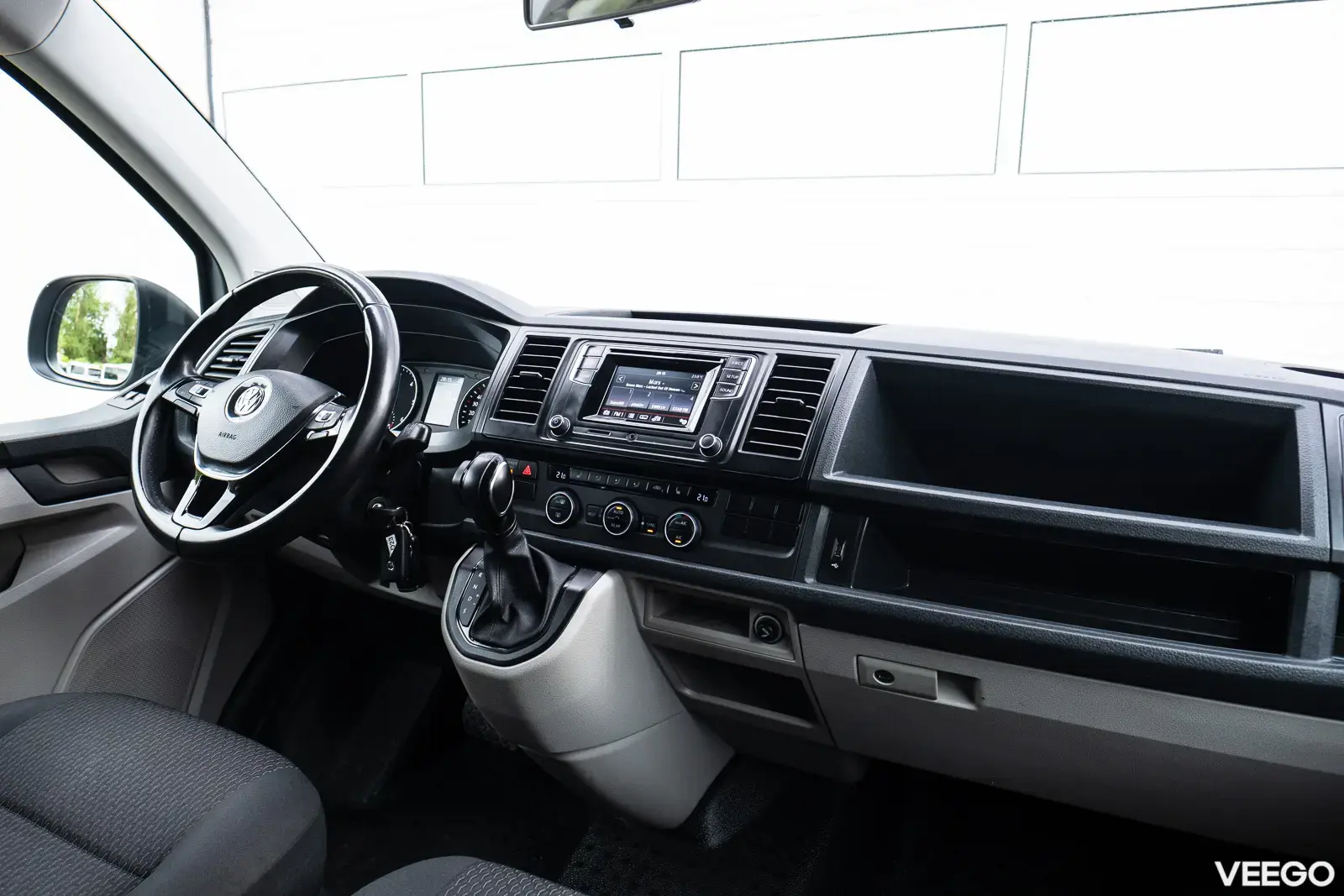 Volkswagen Caravelle 110kW