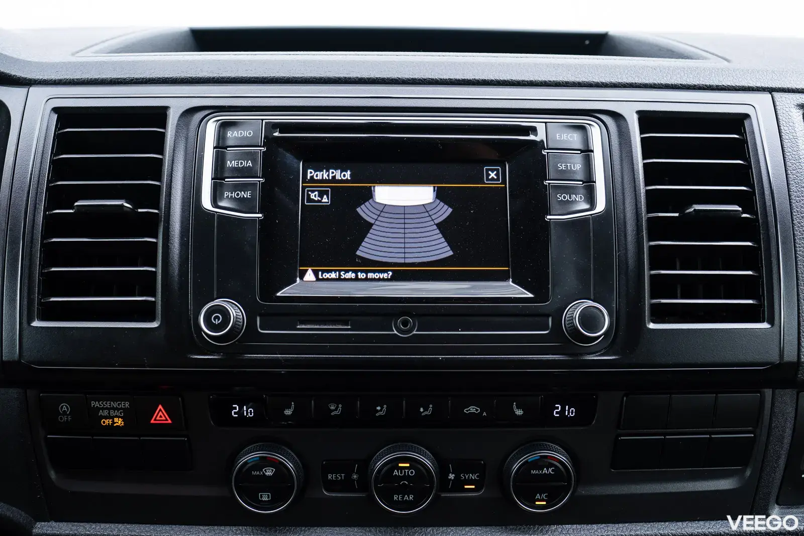 Volkswagen Caravelle 110kW