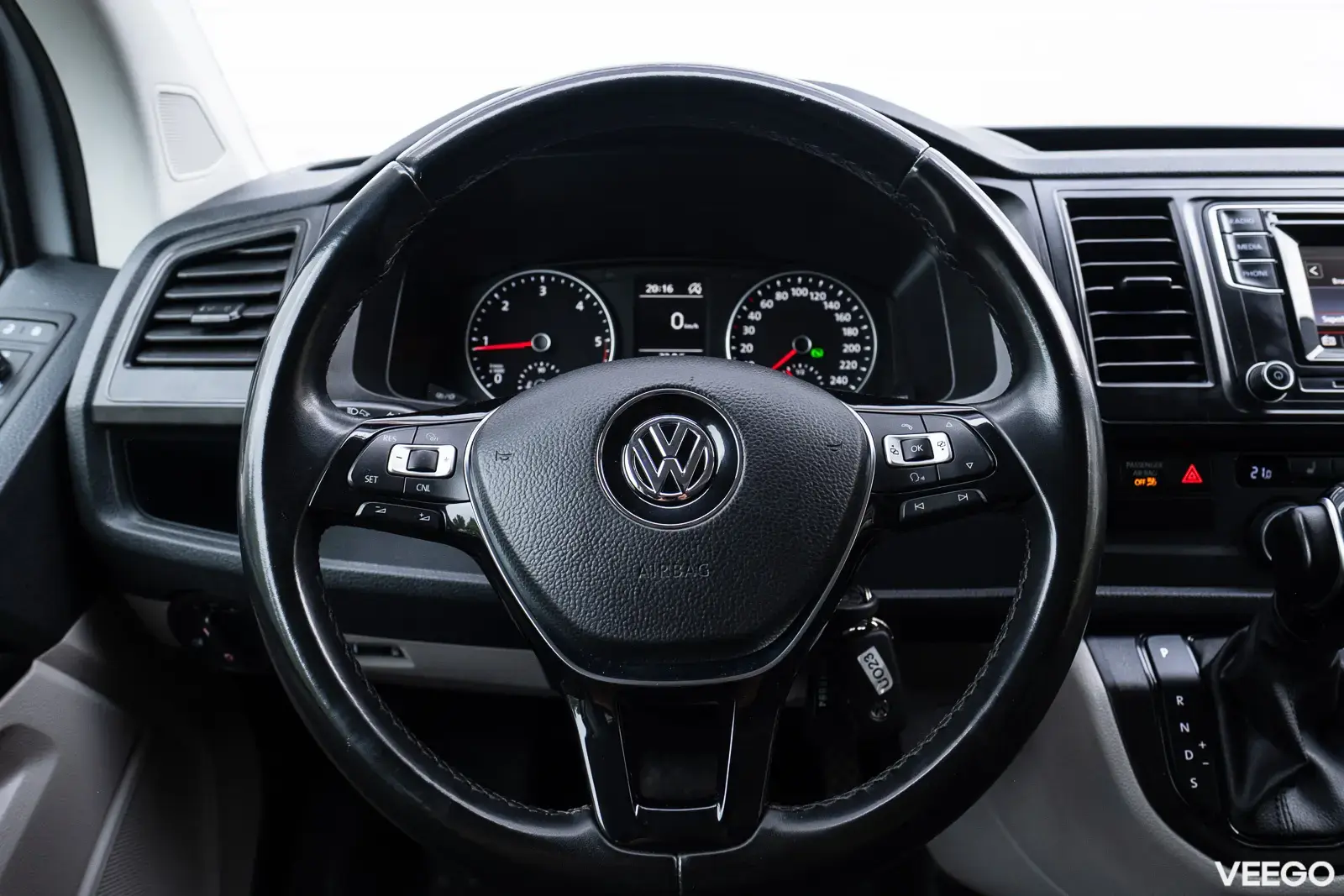 Volkswagen Caravelle 110kW