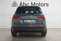 Volkswagen Tiguan Comfortline 4Motion 2 132kW thumbnail