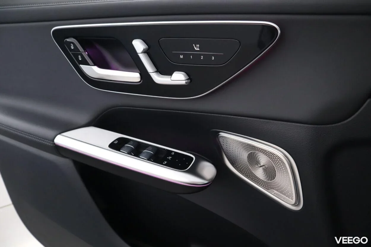 Mercedes-Benz GLC63 AMG S E Performance Coupe 2 350kW