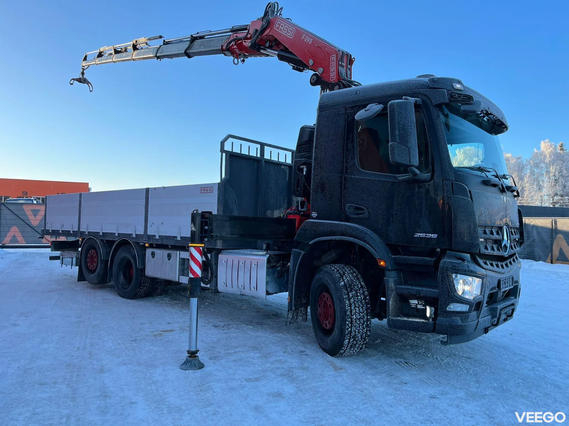 Mercedes-Benz Actros FASSI F295 / PLATFORM L=6482 mm 260kW