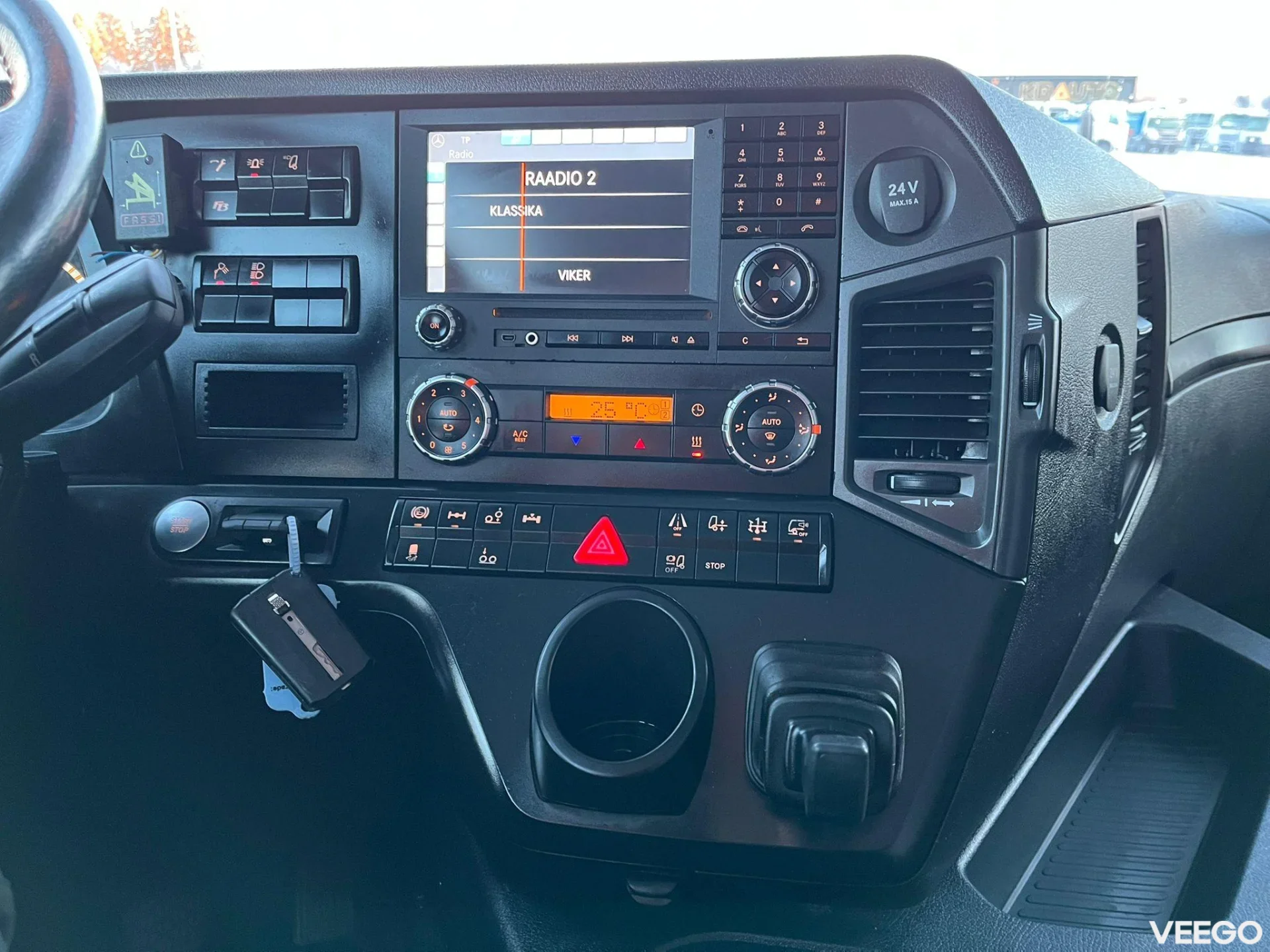 Mercedes-Benz Actros FASSI F295 / PLATFORM L=6482 mm 260kW