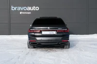 BMW 740 d xDrive MHEV 3 250kW thumbnail