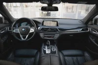 BMW 740 d xDrive MHEV 3 250kW thumbnail