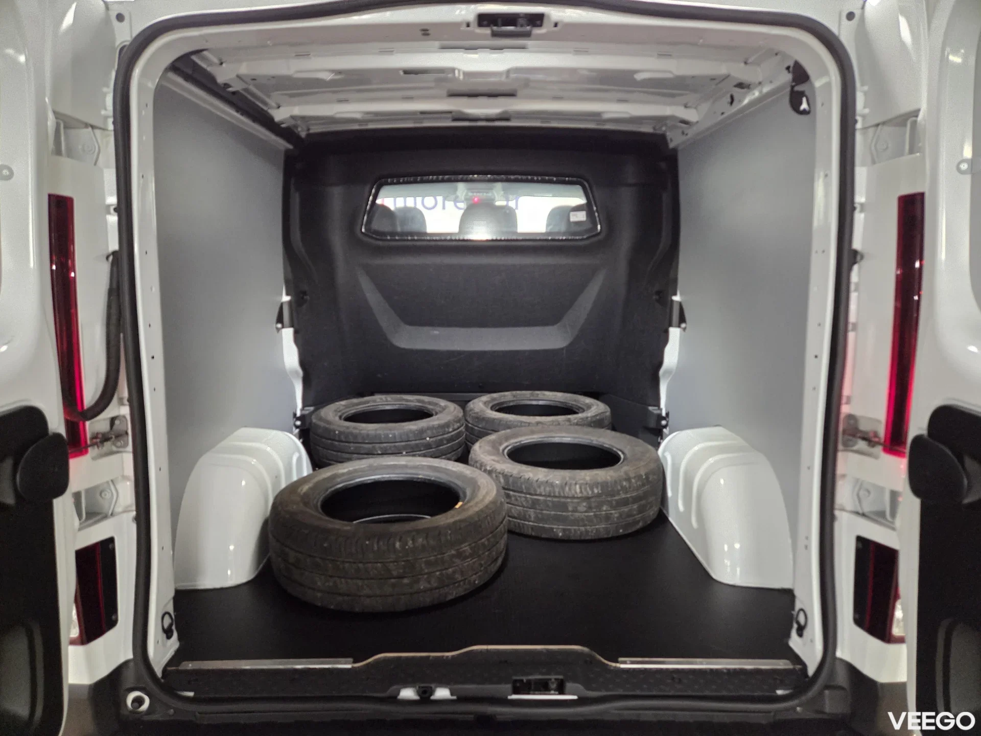 Renault Trafic CrewCab EXTRA L2H1 HD 2.0 dCi 150 AT9 L2H1 110kW