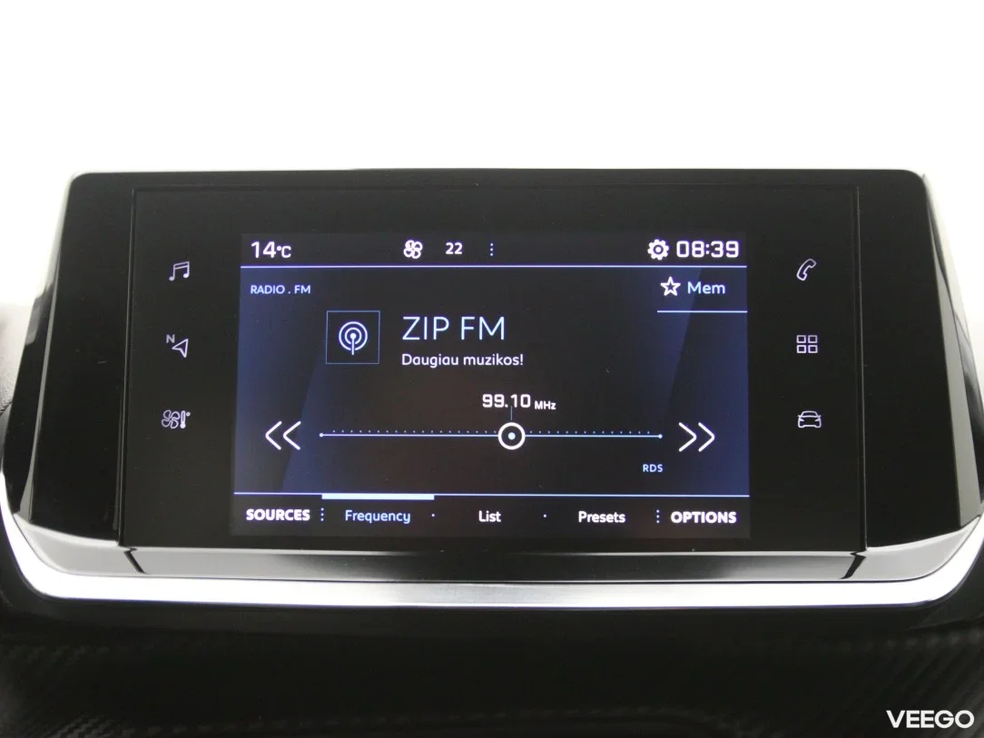 Peugeot 2008 1.5 96kW