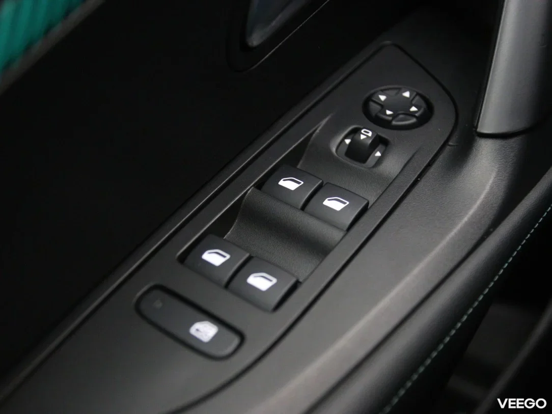 Peugeot 2008 1.5 96kW