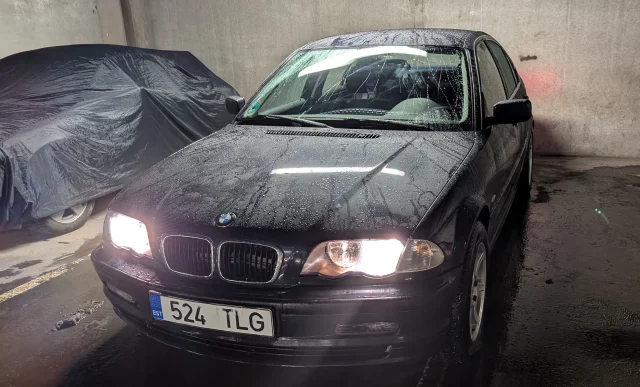 Image of BMW 325 xi 2.5 141kW