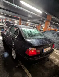 BMW 325 xi 2.5 141kW thumbnail