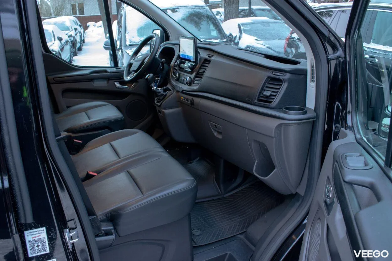 Ford Transit Custom 320 Long L2 Service Line 2 96kW