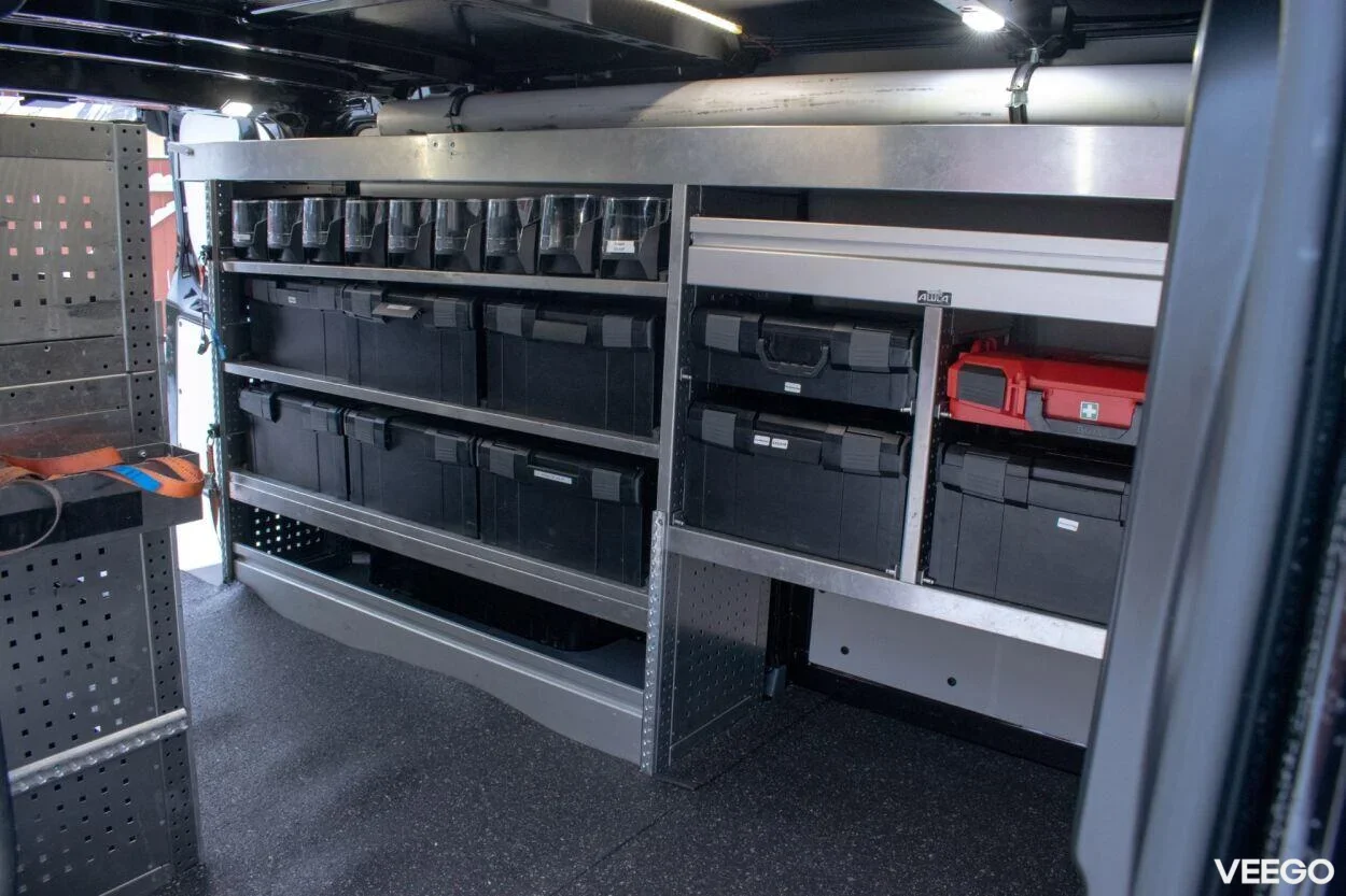 Ford Transit Custom 320 Long L2 Service Line 2 96kW