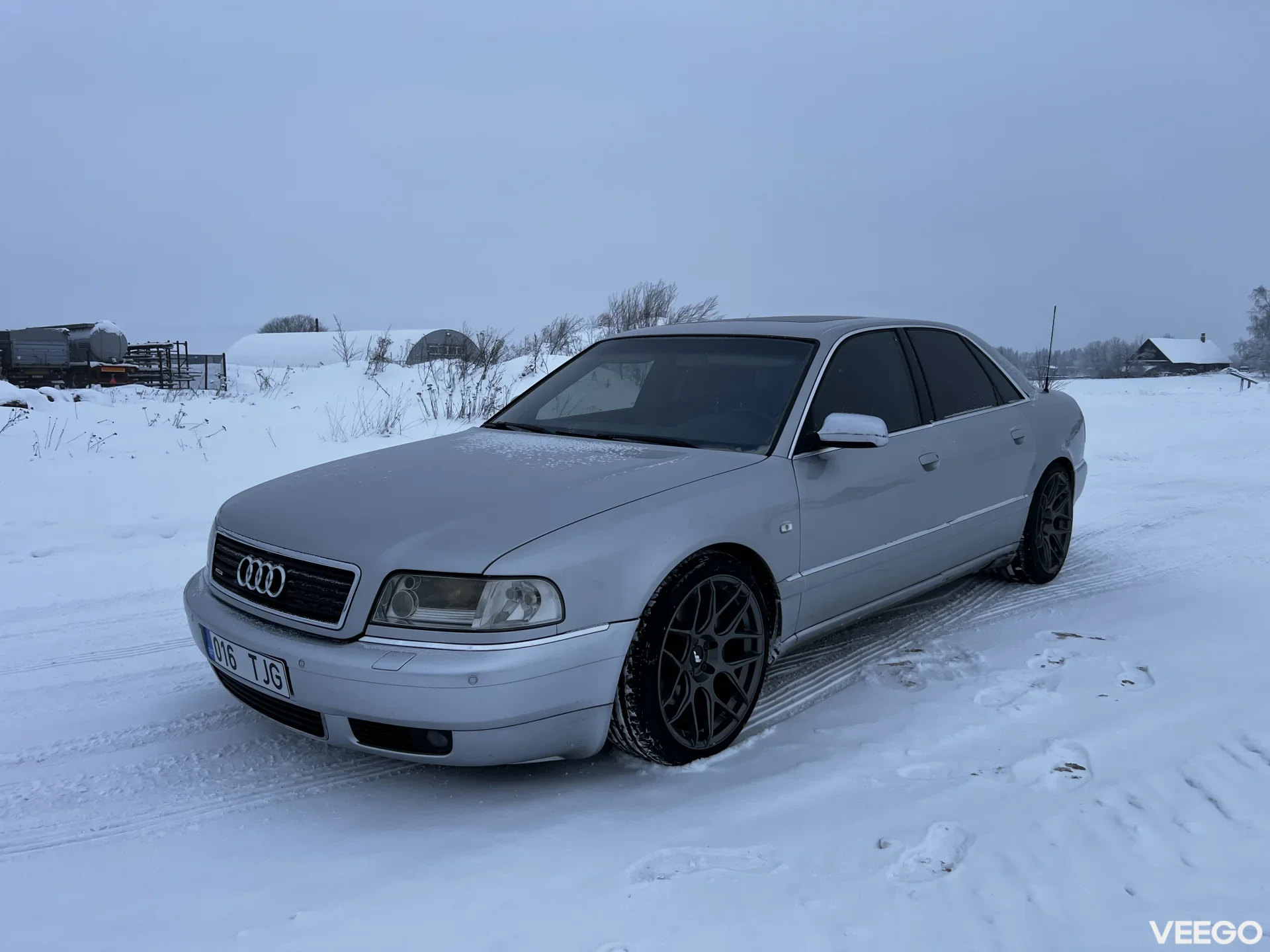 Audi A8 3.3 165kW