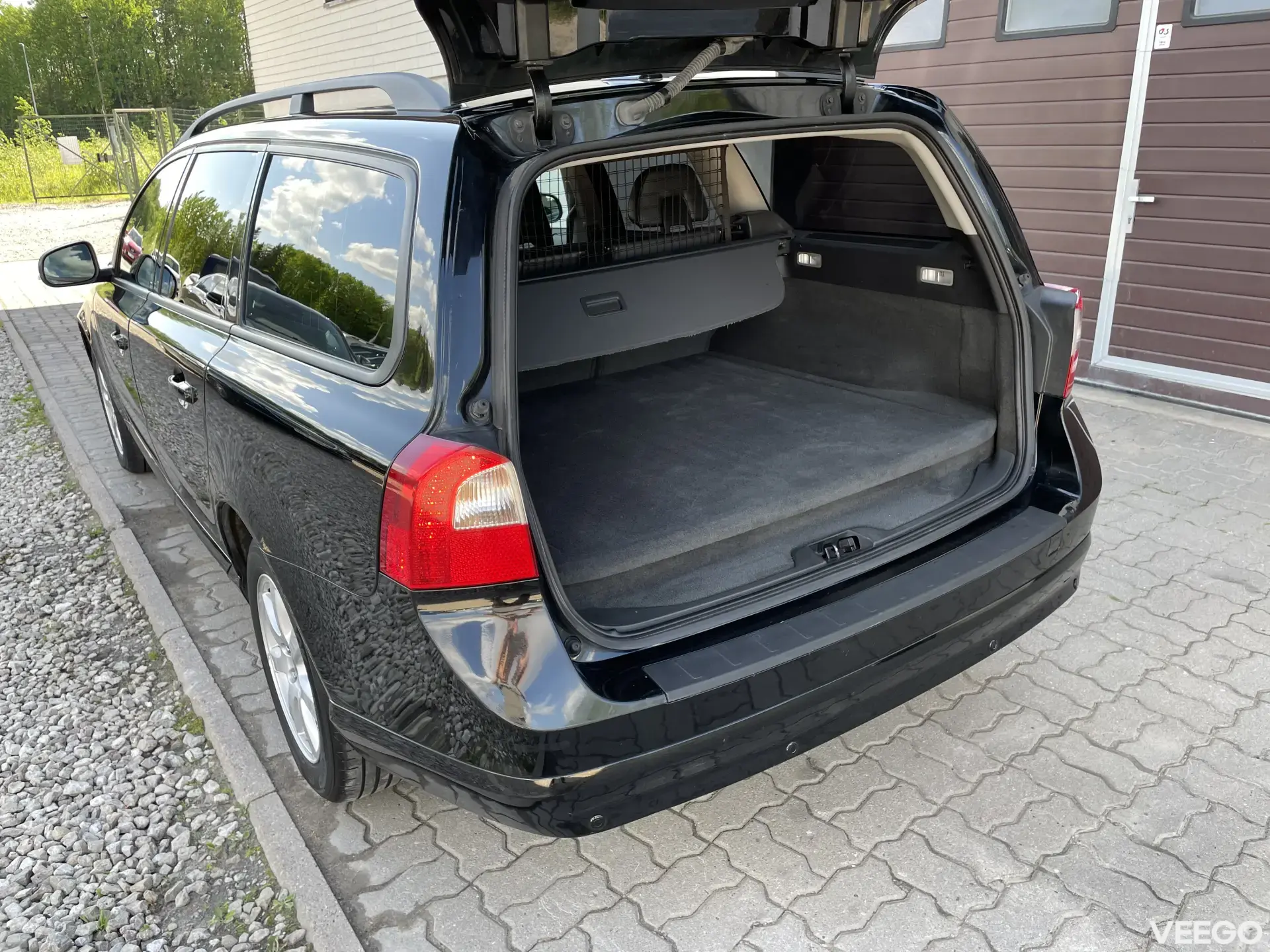 Volvo V70 2.0 157kW