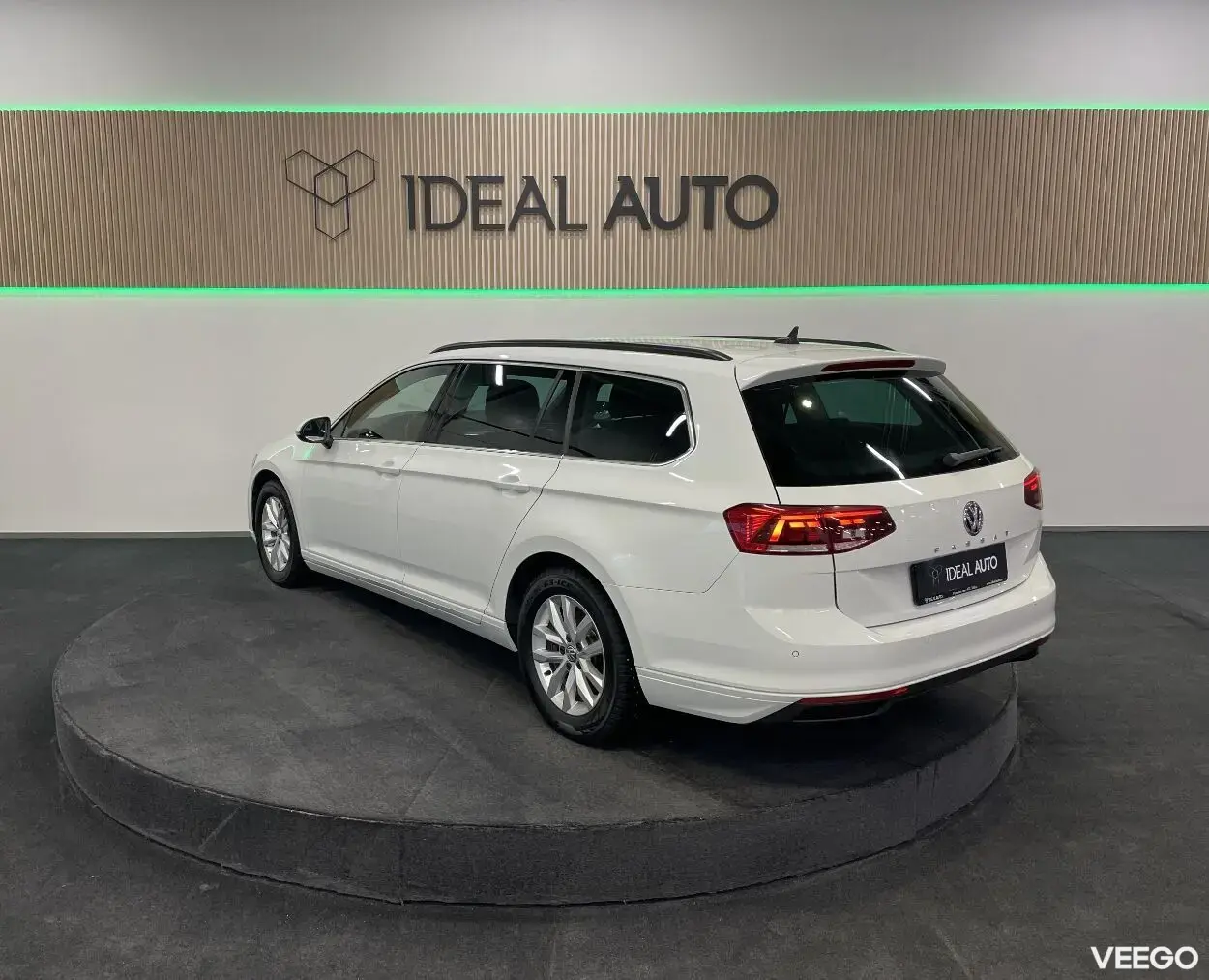 Volkswagen Passat Variant Business 1.5 110kW