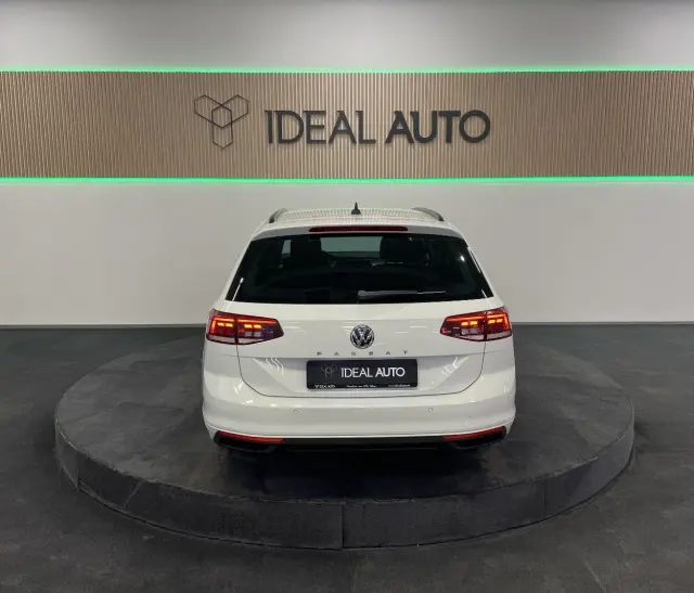 Image of Volkswagen Passat Variant Business 1.5 110kW