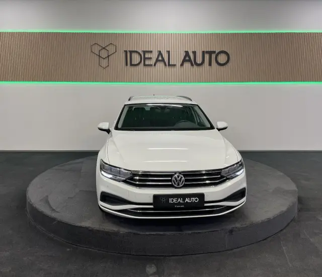 Image of Volkswagen Passat Variant Business 1.5 110kW
