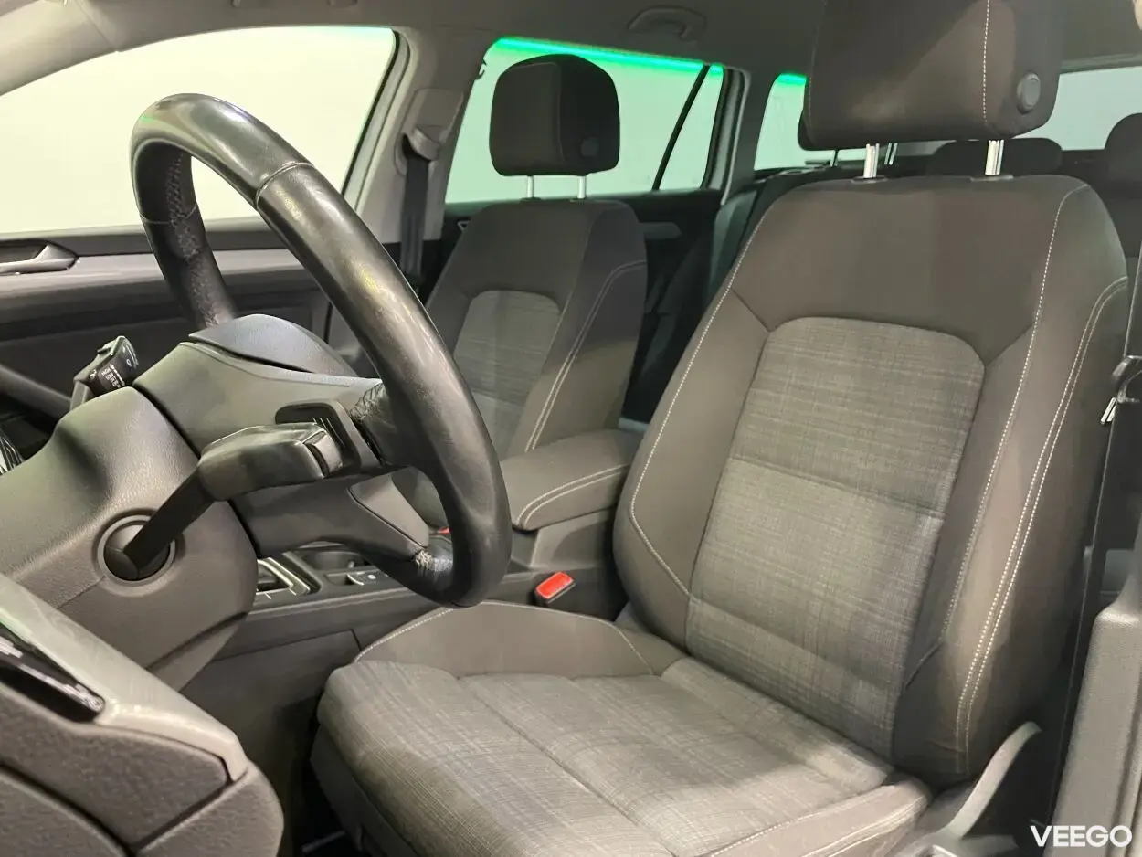 Volkswagen Passat Variant Business 1.5 110kW