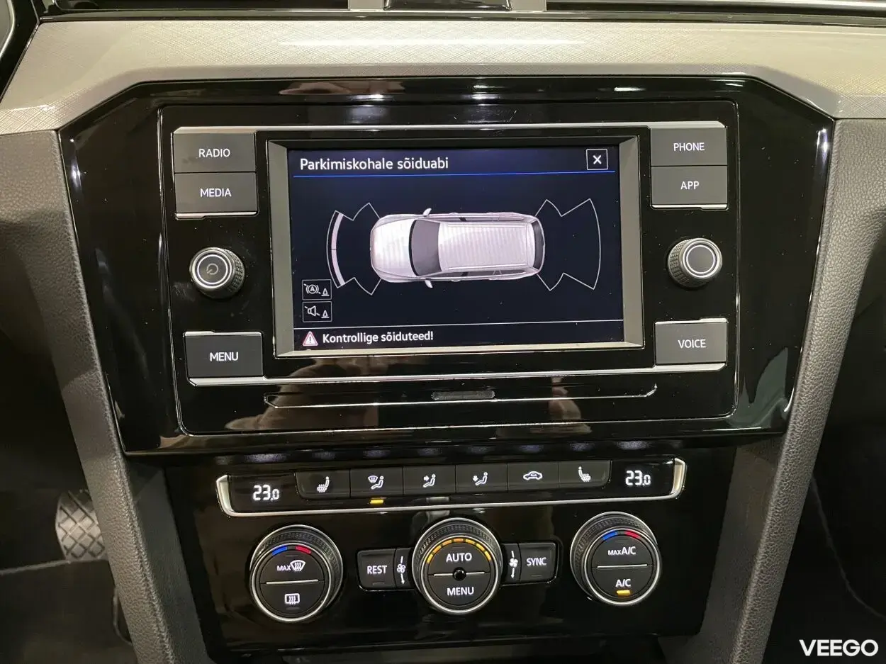 Volkswagen Passat Variant Business 1.5 110kW