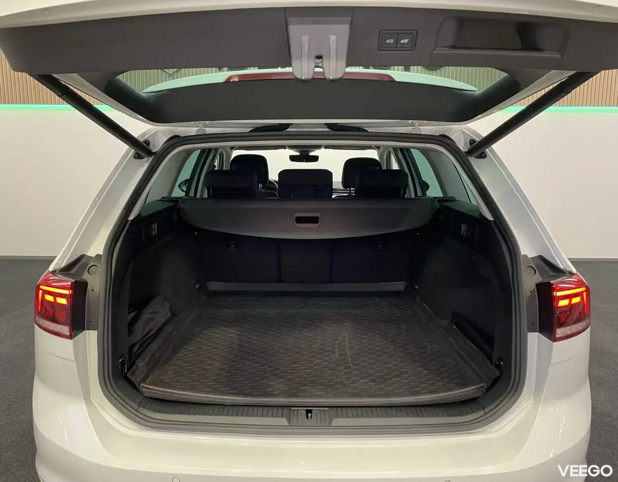 Volkswagen Passat Variant Business 1.5 110kW