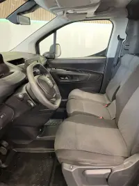 Peugeot Partner L2 2.4t Pro BlueHDi 100 1.5 75kW thumbnail