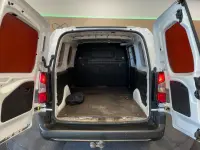 Peugeot Partner L2 2.4t Pro BlueHDi 100 1.5 75kW thumbnail