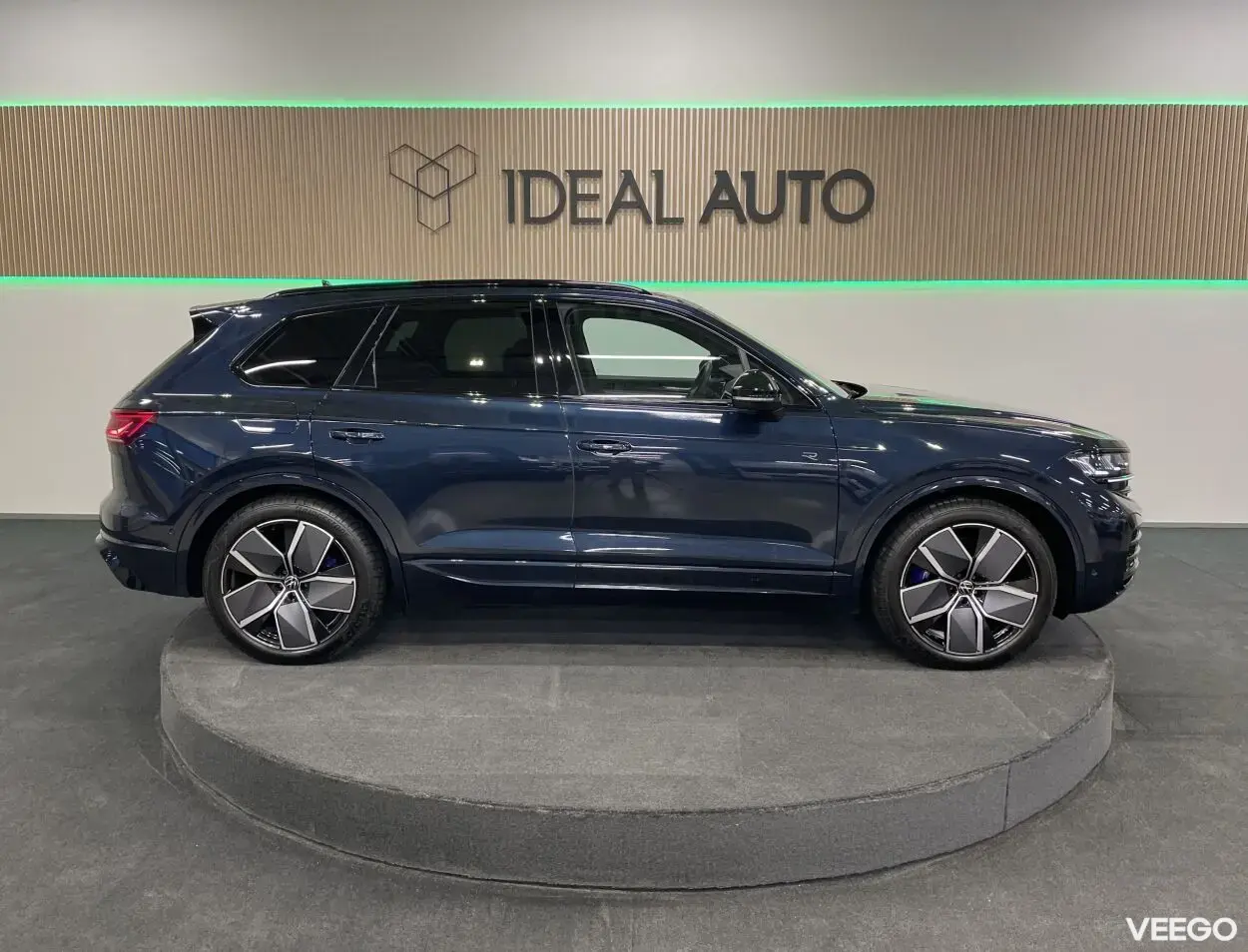 Volkswagen Touareg R 4Motion Facelift 3 340kW