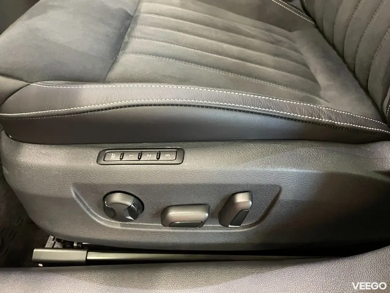 Skoda Superb Combi Elegance FL 2 140kW