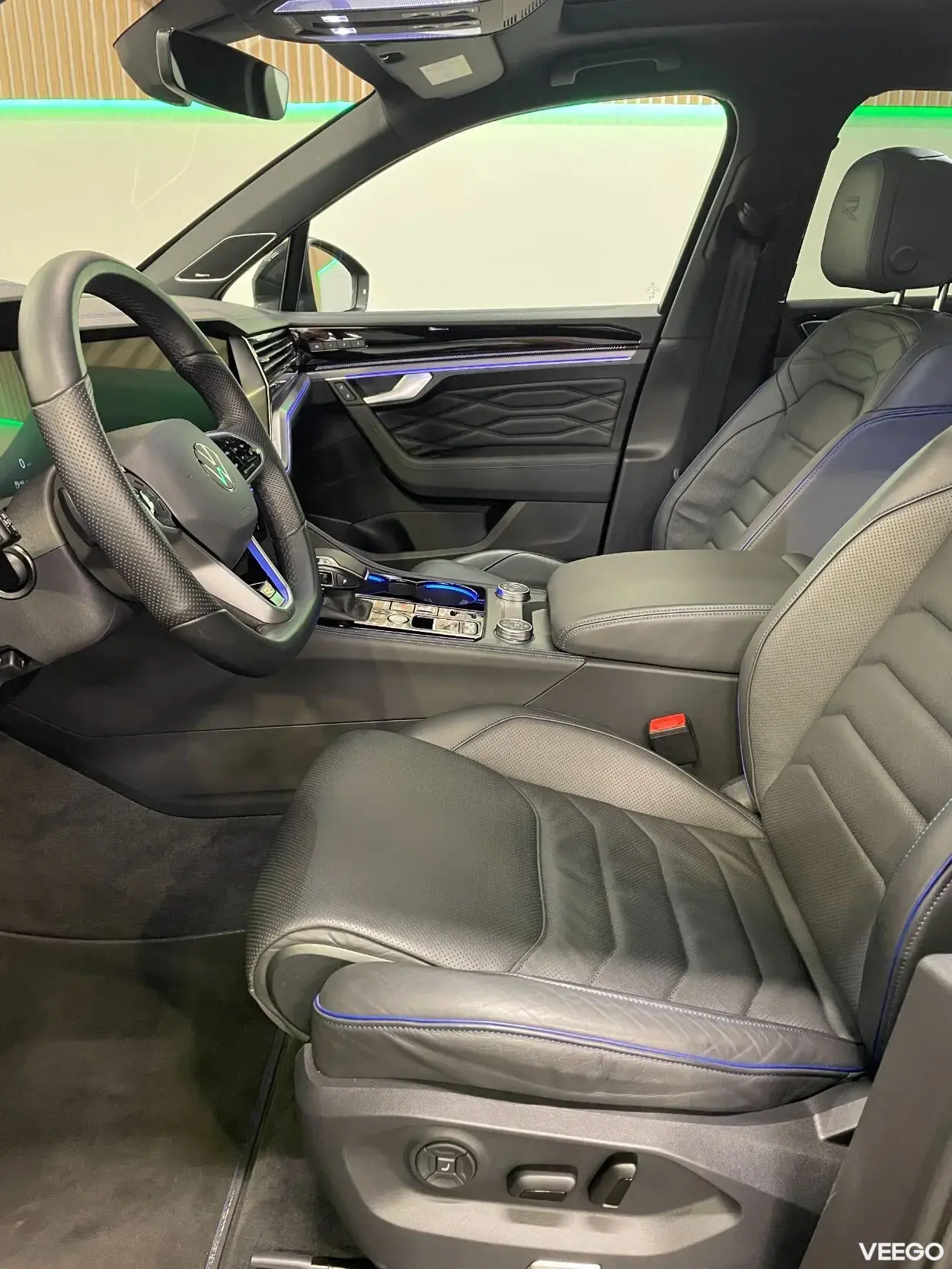 Volkswagen Touareg R 4Motion Facelift 3 340kW