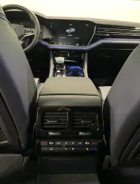 Volkswagen Touareg R 4Motion Facelift 3 340kW thumbnail