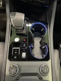 Volkswagen Touareg R 4Motion Facelift 3 340kW thumbnail