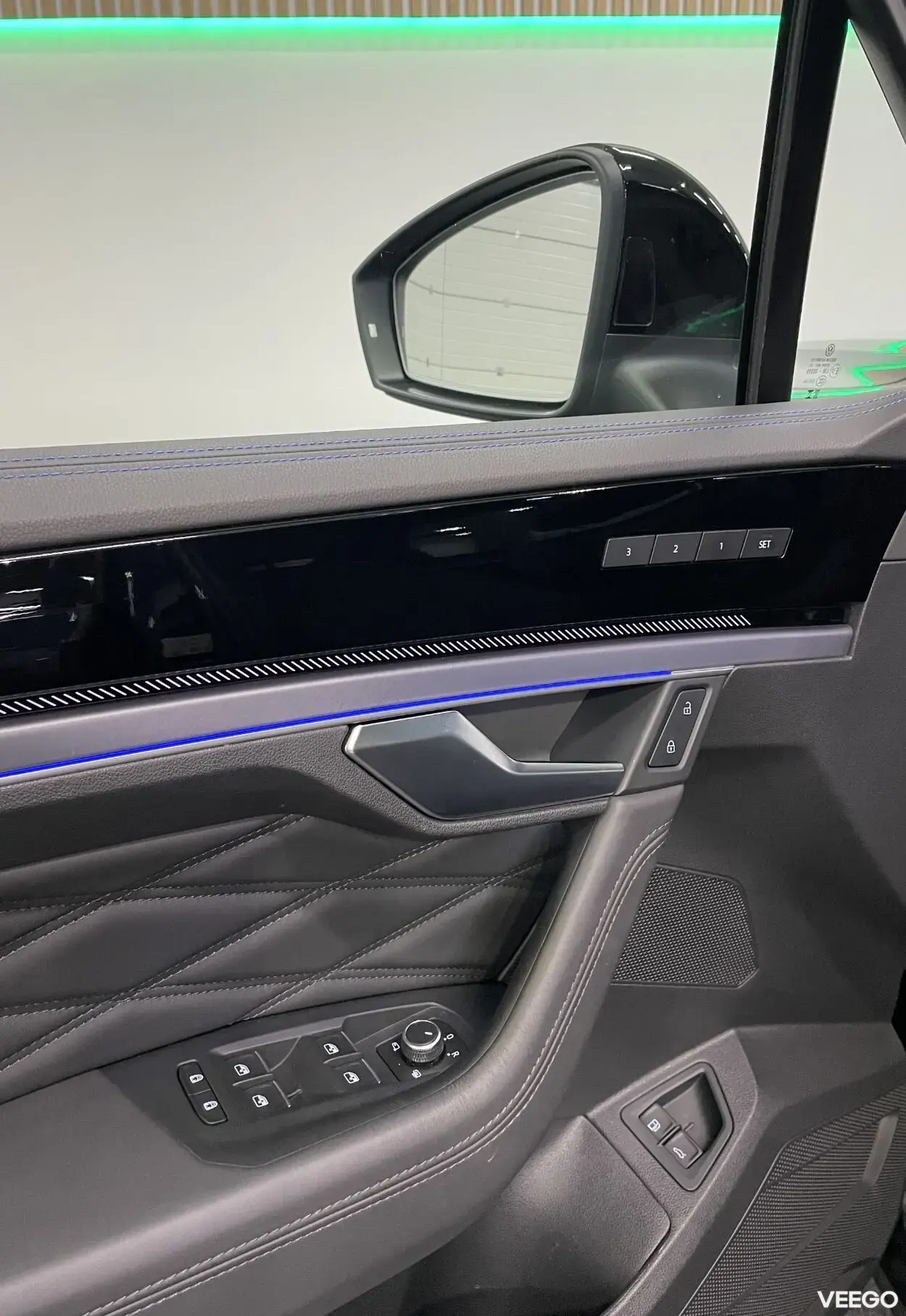 Volkswagen Touareg R 4Motion Facelift 3 340kW