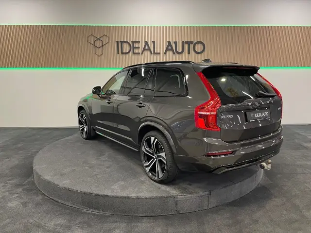 Image of Volvo XC90 AWD Ultimate Dark Edition 2 173kW
