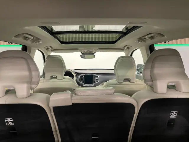 Image of Volvo XC90 AWD Ultimate Dark Edition 2 173kW