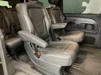 Mercedes-Benz V300 d Extra Lang AMG Night Facelift 2 174kW thumbnail