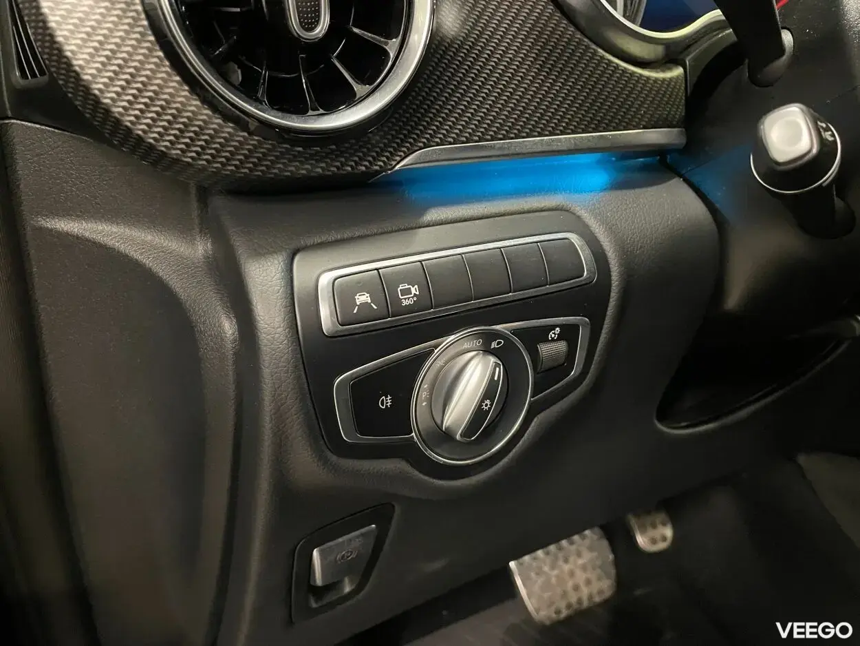 Mercedes-Benz V300 d Extra Lang AMG Night Facelift 2 174kW