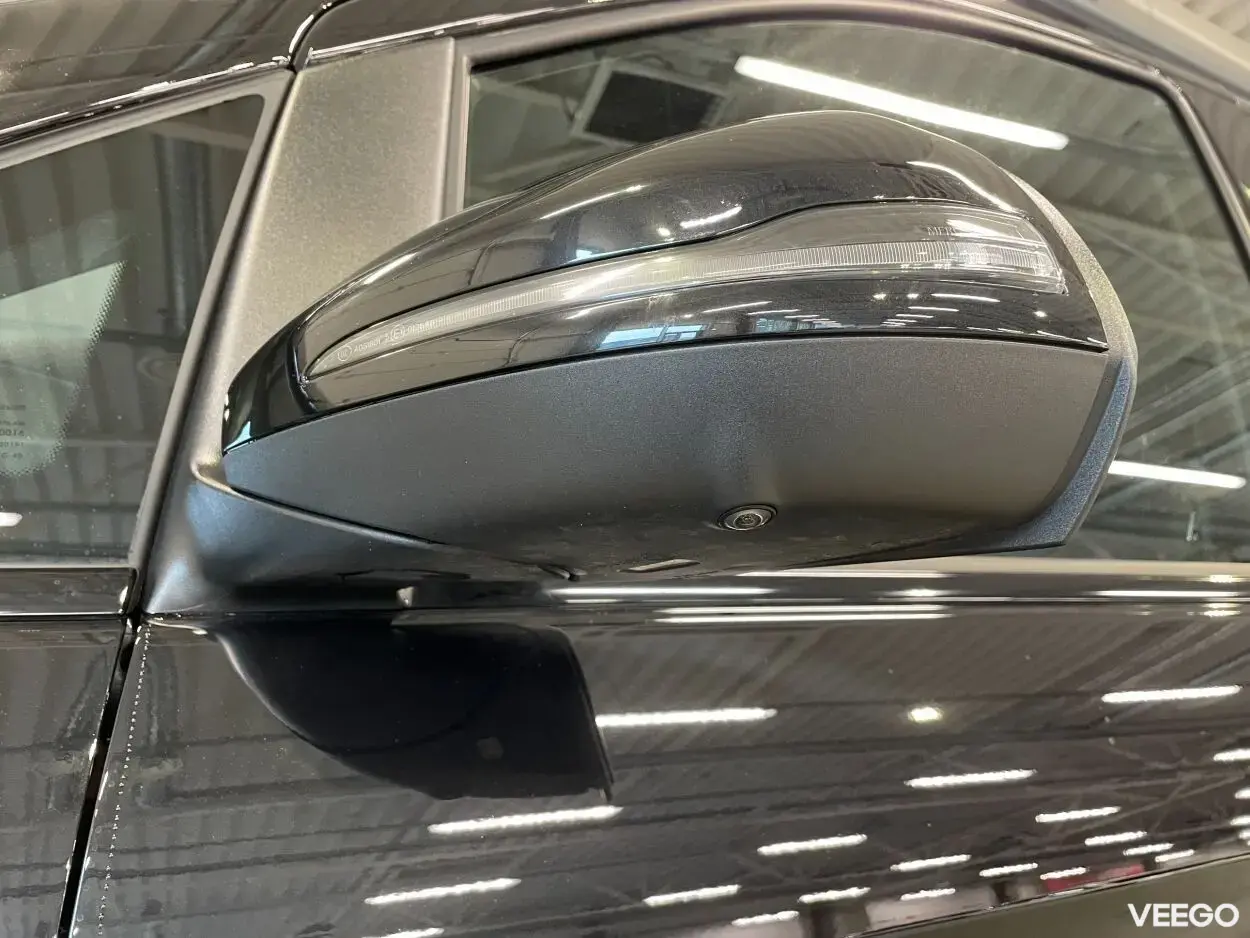 Mercedes-Benz V300 d Extra Lang AMG Night Facelift 2 174kW