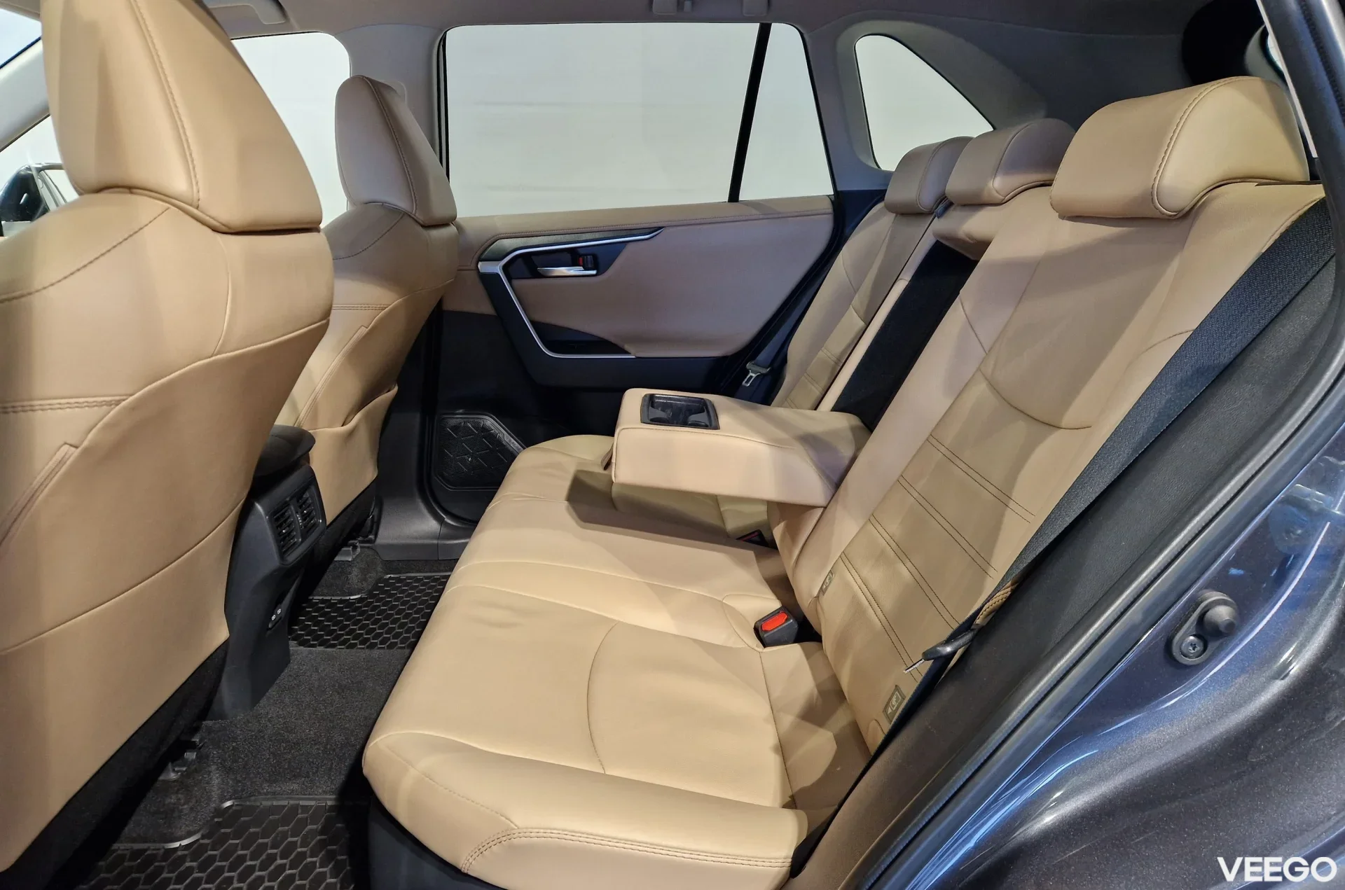 Toyota RAV4 Premium 2.5 131kW