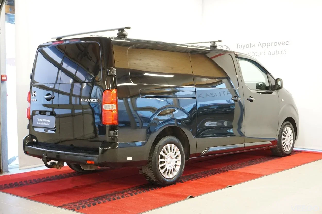 Toyota Proace Long Professional Comfort 2 106kW