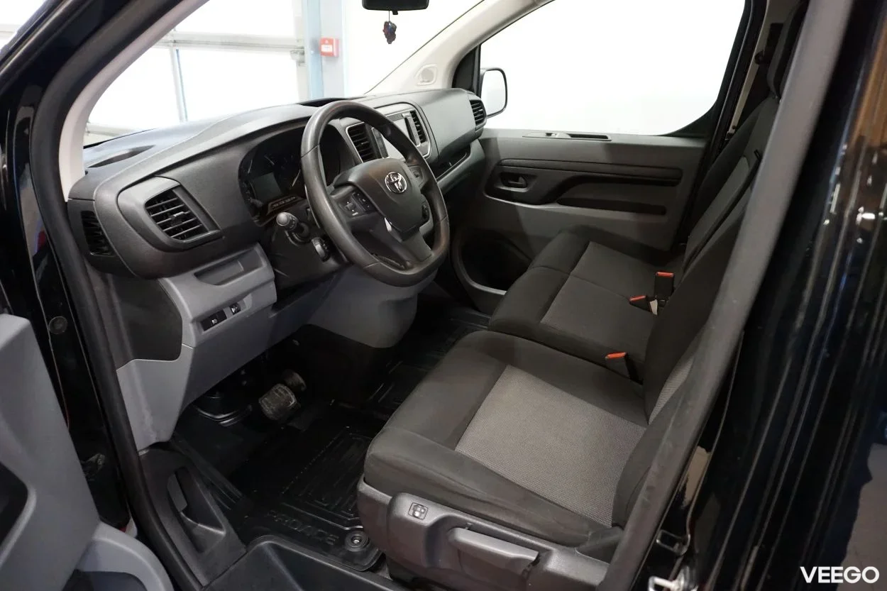 Toyota Proace Long Professional Comfort 2 106kW