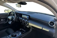 Mercedes-Benz A180 Progressive 1.3 100kW thumbnail