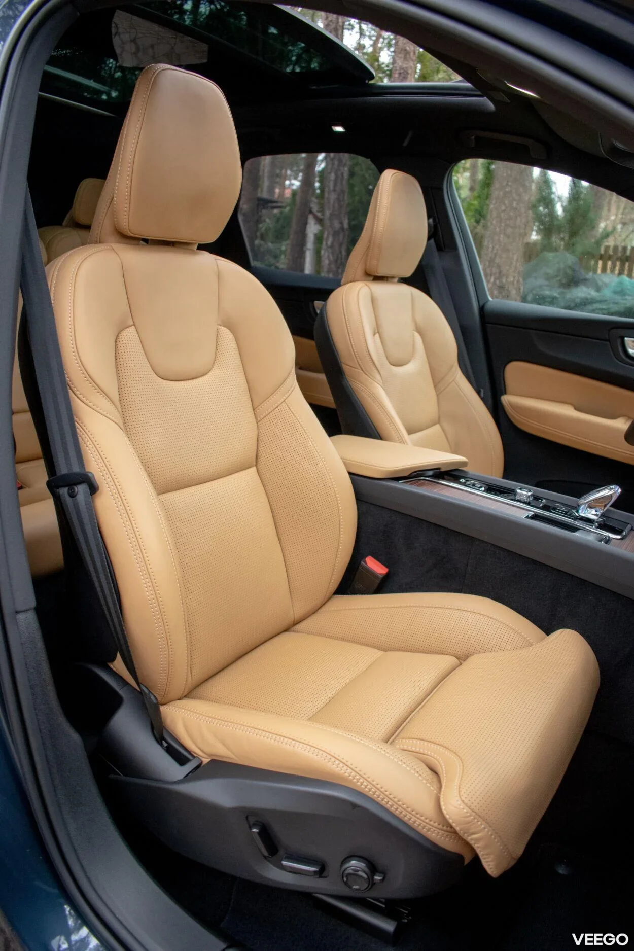 Volvo XC60 AWD Ultimate DARK Intelli PRO Xenium Fullopt 2 184kW